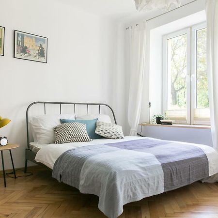 Bednarska Apartment Варшава Екстериор снимка